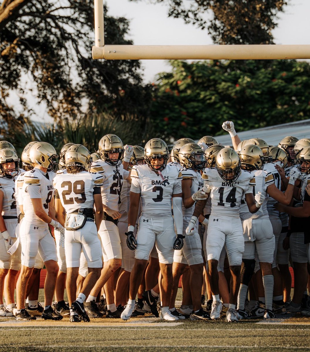 KenyonAlston's tweet photo. Game dayπ #HOCO25 #1MOORE https://t.co/C1rvuidrWu