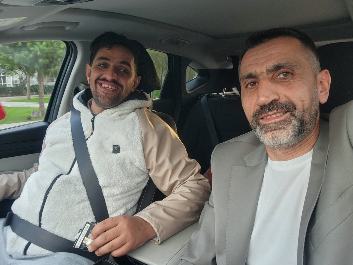 Kışın neyinden korkam
Yazın yağar kar başıma benim.