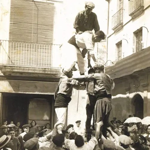 Ona la Torre 107.0FM tweet media