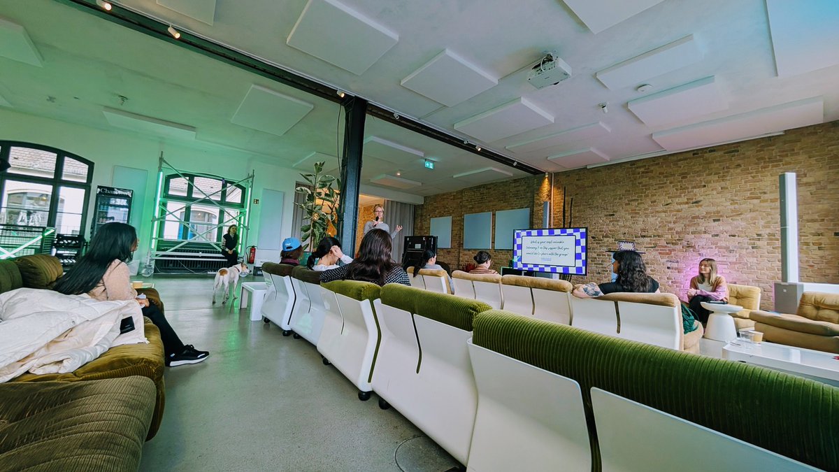 ErgoMatch's tweet image. @shefiorg democratizing Web3 and opening doors for women in tech at @w3_hub 🫰🏻✨🧢