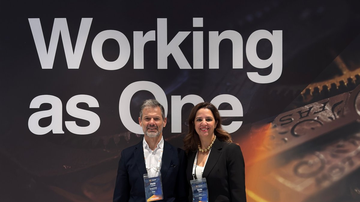 CrowePortugal's tweet image. 𝐂𝐫𝐨𝐰𝐞 𝐄𝐧𝐯𝐢𝐬𝐢𝐨𝐧 - 𝐙𝐮𝐫𝐢𝐪𝐮𝐞
Com Paulo Lourosa, Managing Partner de Advisory e Sónia Matos, Partner Auditoria.

Nas palavras de Paulo Lourosa: "Dias inspiradores para refletir sobre o valor que criamos para os nossos clientes".

#Envision #Crowe #WorkingAsOne