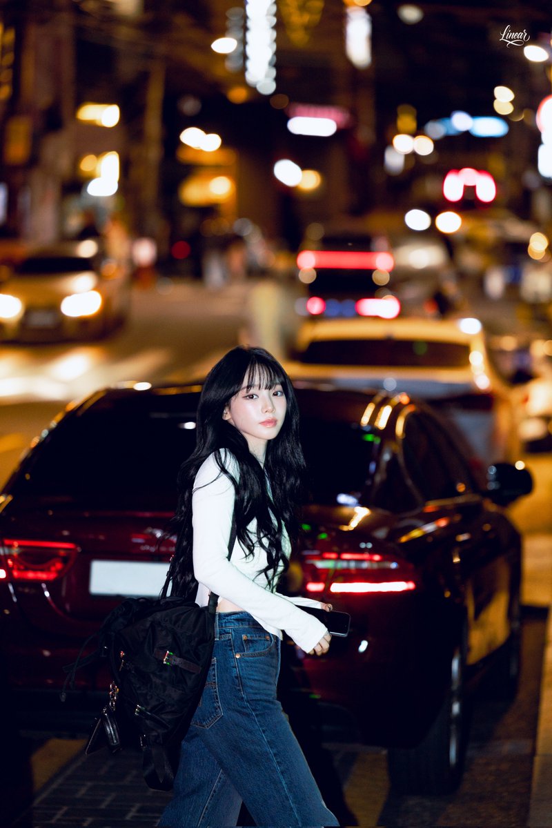 hourlykrn's tweet photo. this Karina fansite really takes the prettiest pictures https://t.co/XU2dqukrbu