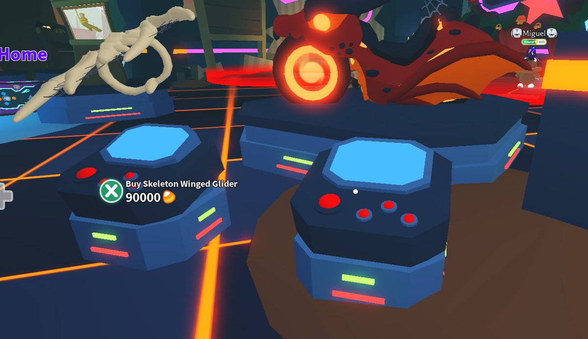 Roblox_AMTC's tweet image. There is a stand without an item in the Arcade 🤔
@PlayAdoptMe