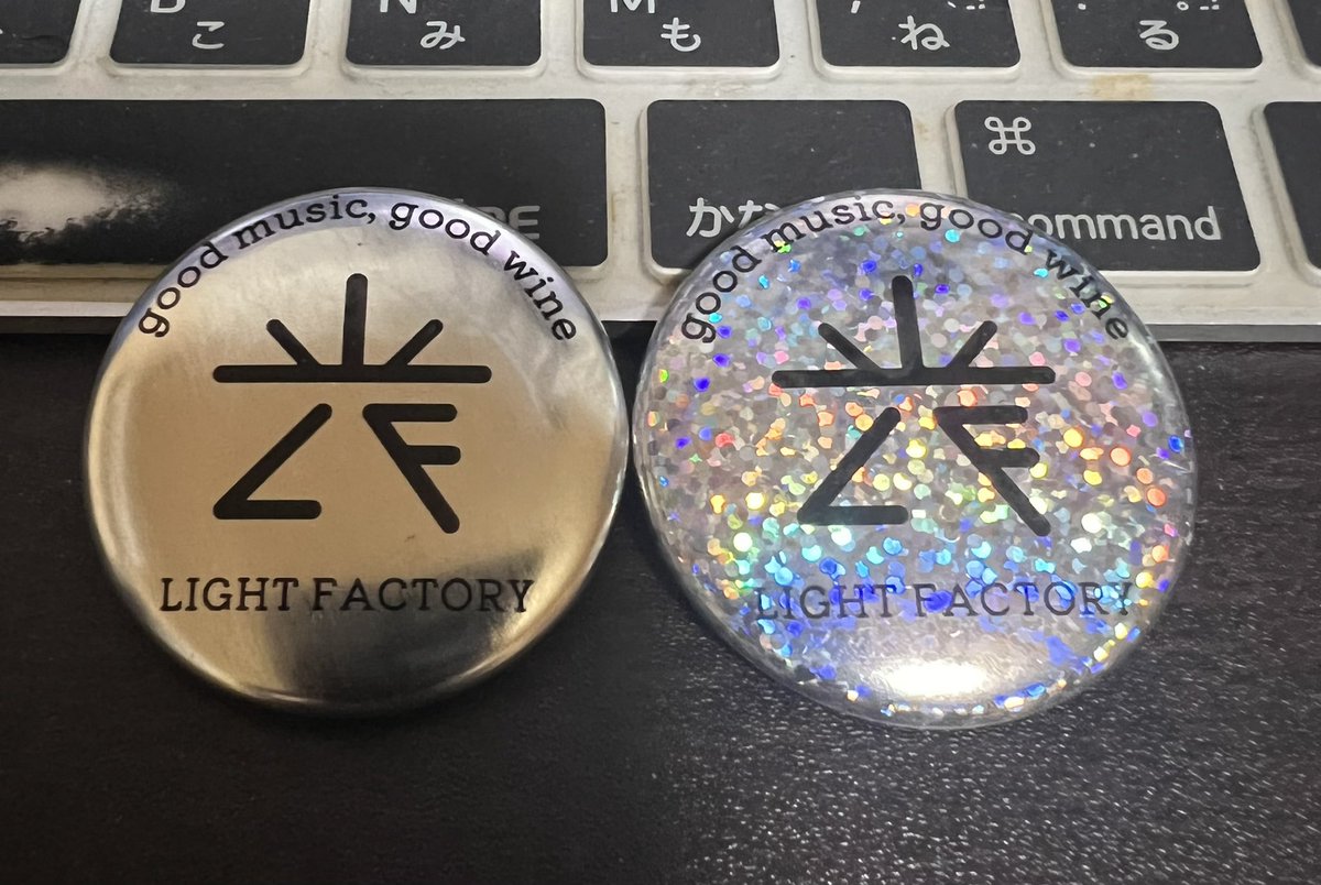 Kawam909's tweet photo. 仕事終わりで行ったので２部しかいられなかったけど、最高でした🤩✨

お店のロゴがかっこいい✨

#THEFLYINGBED #東長崎 #LightFactory https://t.co/phLJziWlAa
