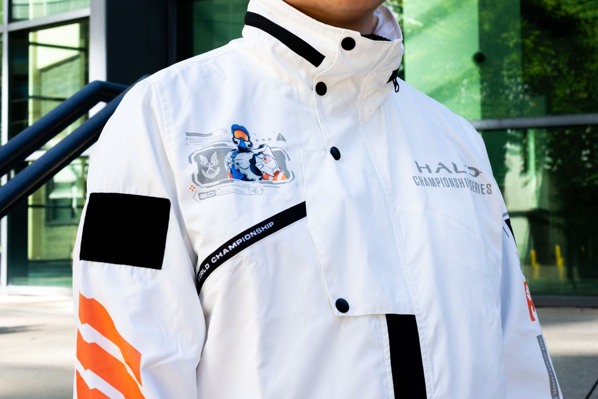Suit up at #HaloWC with our limited edition Halo Infinite x Gamers Outreach windbreaker.

🎟️ Donate at the GO booth to secure yours and earn entries to win a custom Halo-themed PC
🧡 Proceeds bring play to kids in hospitals