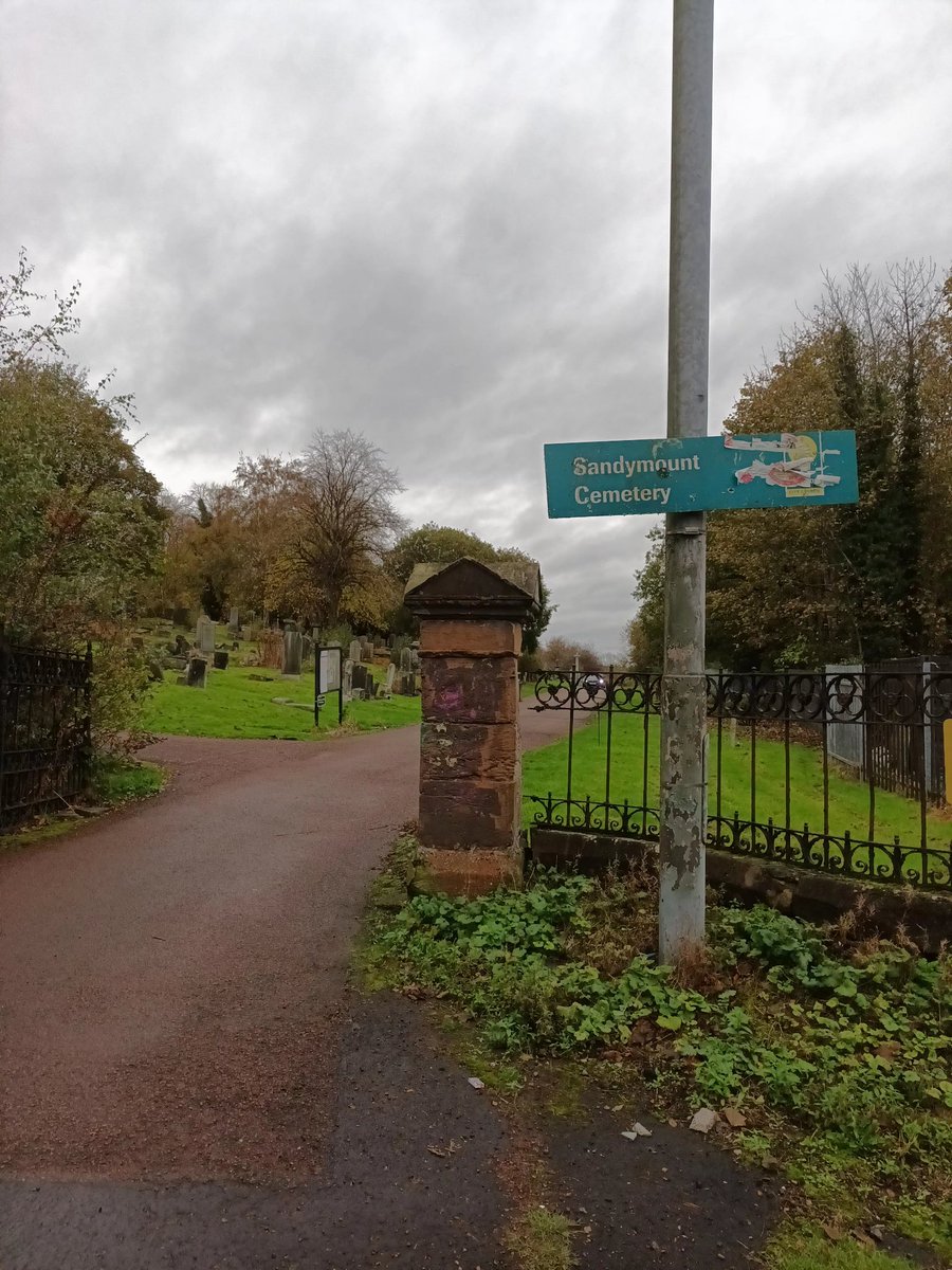 GardenHamster's tweet photo. @lauradochertysnp @MyGlasgowCC an increasing amount of fly tipping in Sandymount Cemetery ĺocated throughout but concentrated at the Gartocher Road entrance. Can some action be taken to clear it please? https://t.co/7Etr9DSjzo