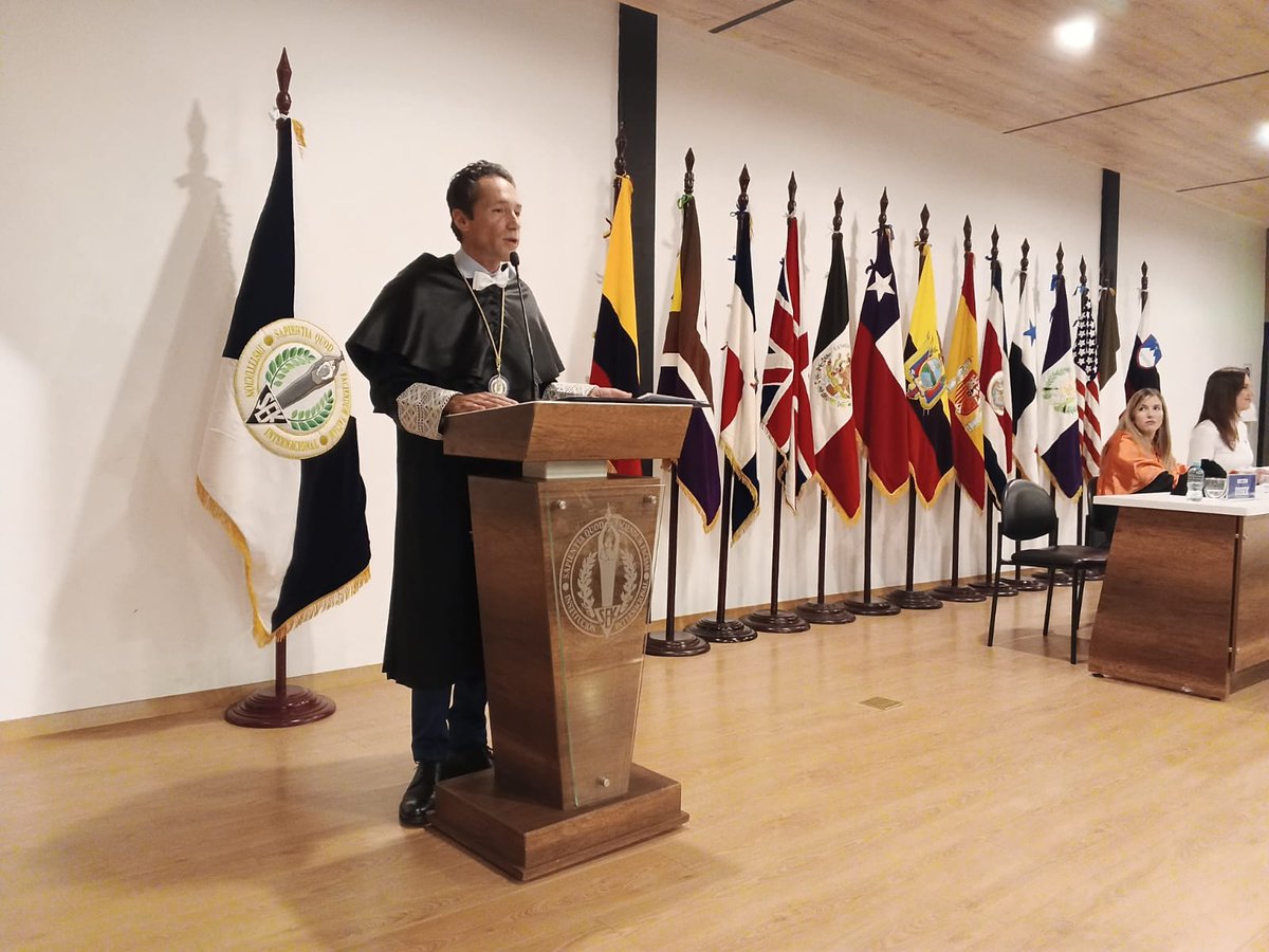 UISEK | Universidad Internacional SEK (@uisek) on Twitter photo Rector <a href="/raimonsalazarb/">Raimon Salazar</a>: La #UISEK trabaja en equilibrio entre el rigor de la tradición y los desafíos presentes y futuros, mediante la personalización en su educación, el fortalecimiento de la salud mental y la inversión en nuevos laboratorios y recursos académicos. Rector <a href="/raimonsalazarb/">Raimon Salazar</a>: La #UISEK trabaja en equilibrio entre el rigor de la tradición y los desafíos presentes y futuros, mediante la personalización en su educación, el fortalecimiento de la salud mental y la inversión en nuevos laboratorios y recursos académicos.