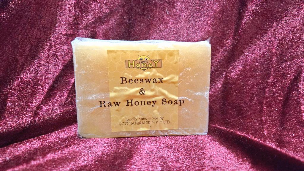 謝謝來自地球另一面的粉絲禮物💗上次已經是F1了🏎 無咩事我繼續深潛落Mariana Trench 勿念