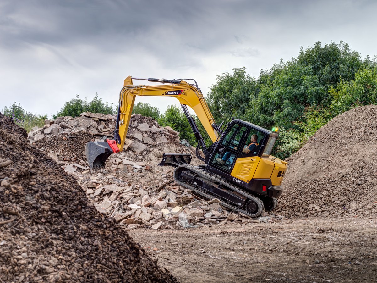 The SANY SY80U is a customer favourite for good reason.

With its compact design, steel bodywork, twin auxiliary load-sensing hydraulics and an optional 260-400 kg bolt-on counterweight and two-piece boom, you’ve got a machine that’s ready for anything!
#SANY  #CompactExcavator