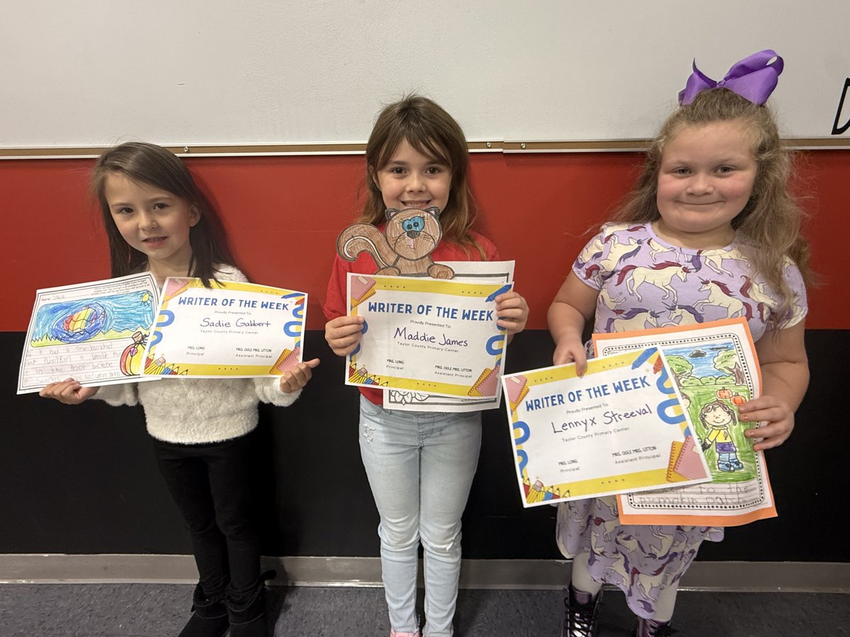 TC_Schools_KY's tweet image. Congratulations to the Writers of the Week from Taylor County Primary Center! 👏✏️❤️
Sadie Gabbert - 1st grade
Maddie James - 2nd grade
Lennyx Streeval - kindergarten 
Expect greatness from our TCPC students!
#tcpride #expectgreatness #tcpc #writersoftheweek