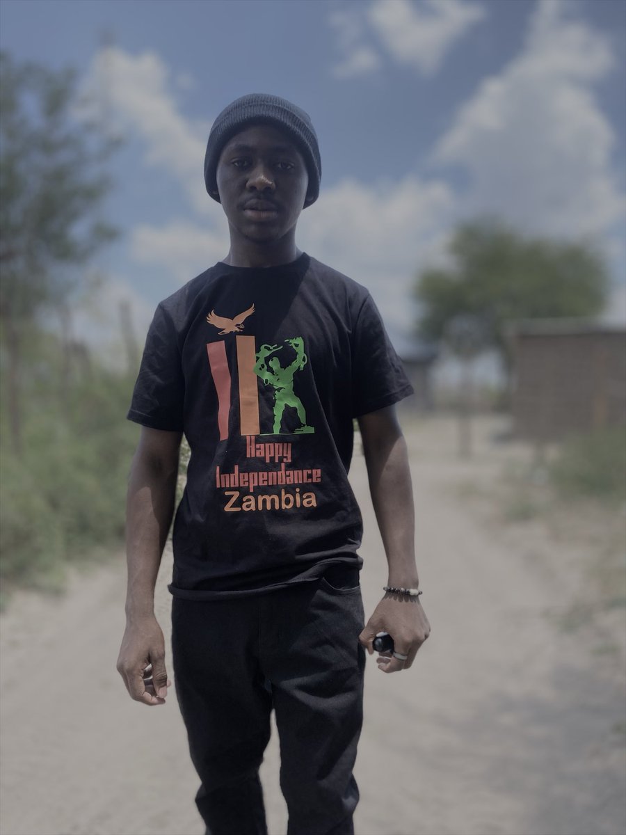 Kevvin210's tweet photo. Happy Independence Day my X family🇿🇲🇿🇲🔥❤️#61st https://t.co/Mws5HzJPro