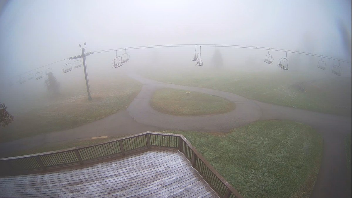 So snow happened at <a href="/7SpringsPA/">Seven Springs</a> this morning.