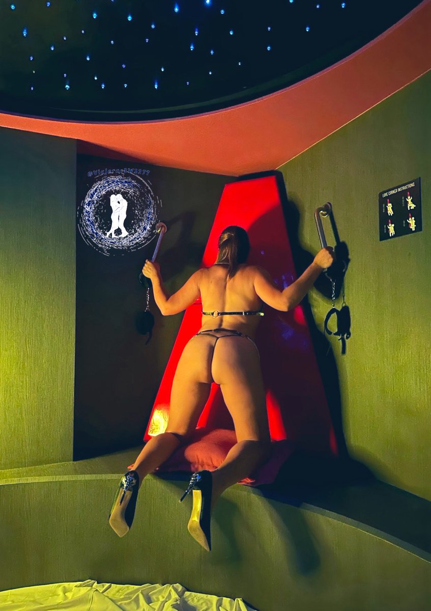 Todo muy listo para vernos mañana en <a href="/MamitasAyE/">MAMITA'S CLUB SWINGER</a> 
Ustedes ya tienen su acceso???

<a href="/PasaporteSW/">Pasaporte SW | Oficial</a> 

#ViernesDeSeducción 
#ViernesCogelón