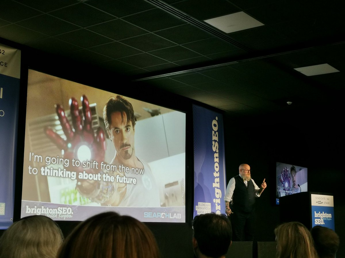 WritingPrivacy's tweet image. I swear I come to @brightonseo just hoping to catch @GregGifford talk. It's an institution of its own! 😆 That's given me the kick up the arse I needed to pitch a talk for April 2026. The last time I presented caused a bit of a stir - perhaps it's been long enough to go again.