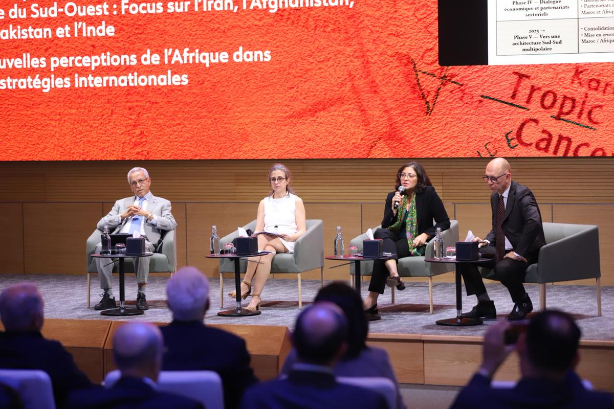 PolicyCenterNS's tweet photo. 🔴Nouvelles Perceptions de l’#Afrique dans les stratégies internationales: L’Afrique dans les stratégies des puissances émergentes. https://t.co/YY2hWgaHM1
