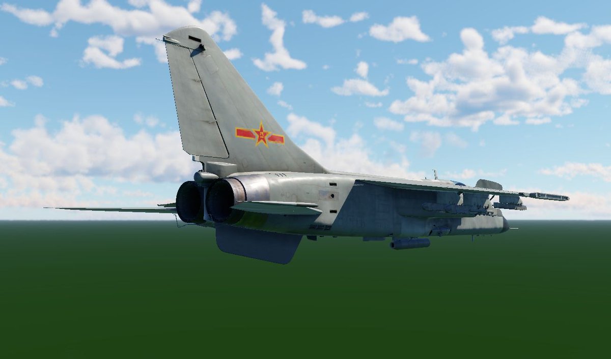 cicada_WT's tweet image. 中 JH-7
既存のJH-7Aと見かけ上の違いとして、主翼上に境界層分離板が装備されてるのと胴体下面のベントラルフィンが2枚ではなく1枚になってる。
#WarThunder #Devserver