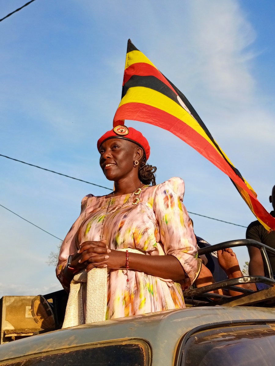 ZoomexUg's tweet image. To all the women in Lwengo district,cry no more🤗
Hon @kristinakazibw1 is here to handle, please trust her with your votes ❤️✊ 
#ProtestVote2026