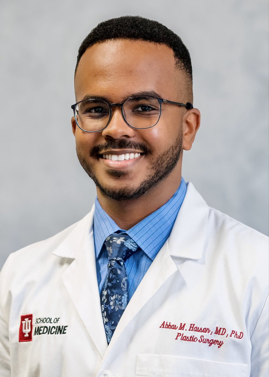 Halfway done with Plastic Surgery residency 🎉 

Feeling incredibly grateful for this journey and for everyone who believed in me and gave me the opportunity to pursue this dream. So much learned, so much more to come 🙏🏽 #MedTwitter #Residency
#Surgery <a href="/AmCollSurgeons/">American College of Surgeons</a>