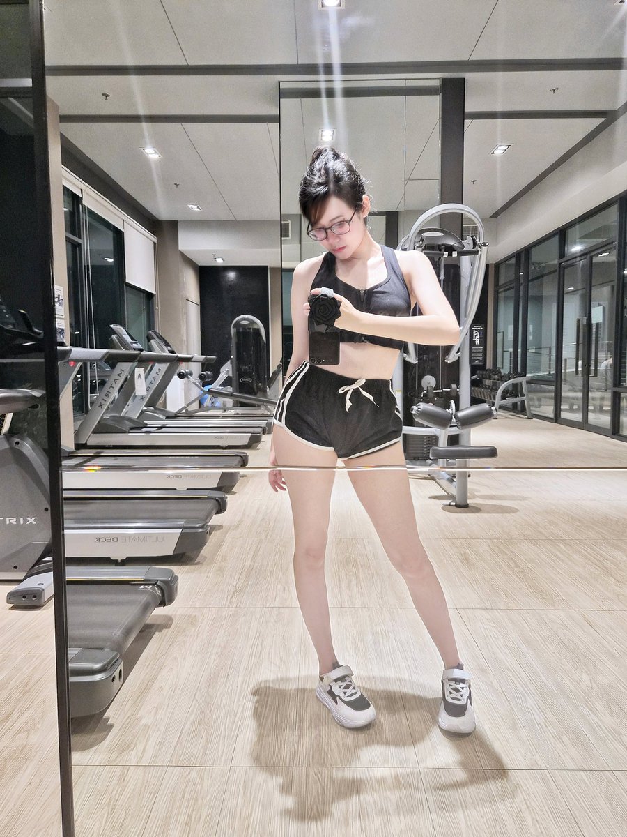 Thighs Day ...เดินขาสั่นออกจากฟิตเนส