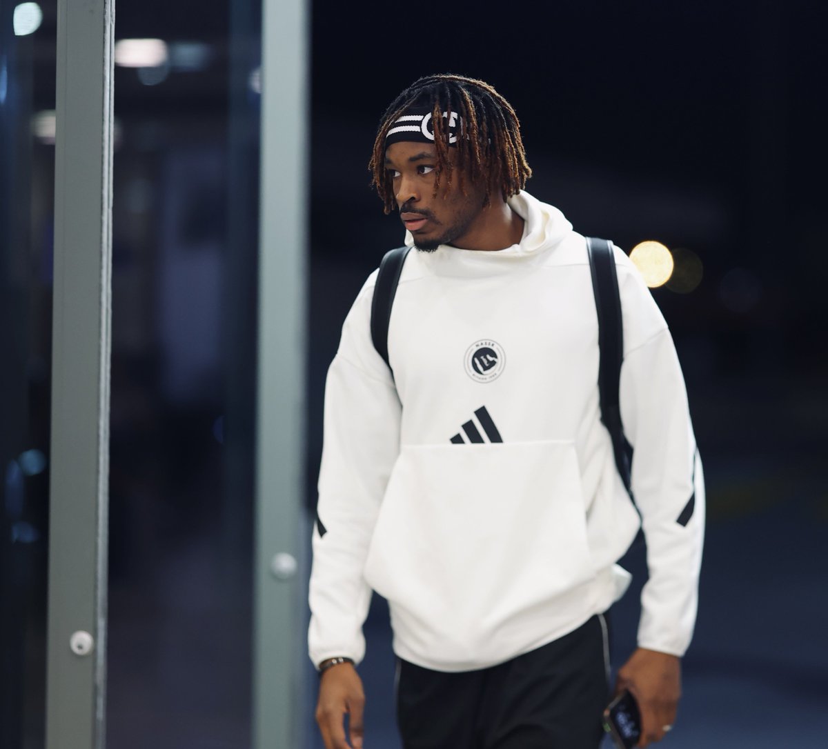 هُنا الطيـران الخاص ✈️
استعدادًا للمغـادرة 🙏