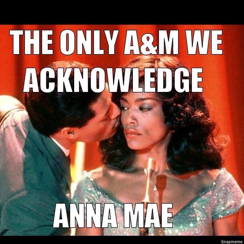 RealRis16's tweet image. My fave #MCC meme….. Happy Friday!!! 🤣😂 🖤💛🖤💛