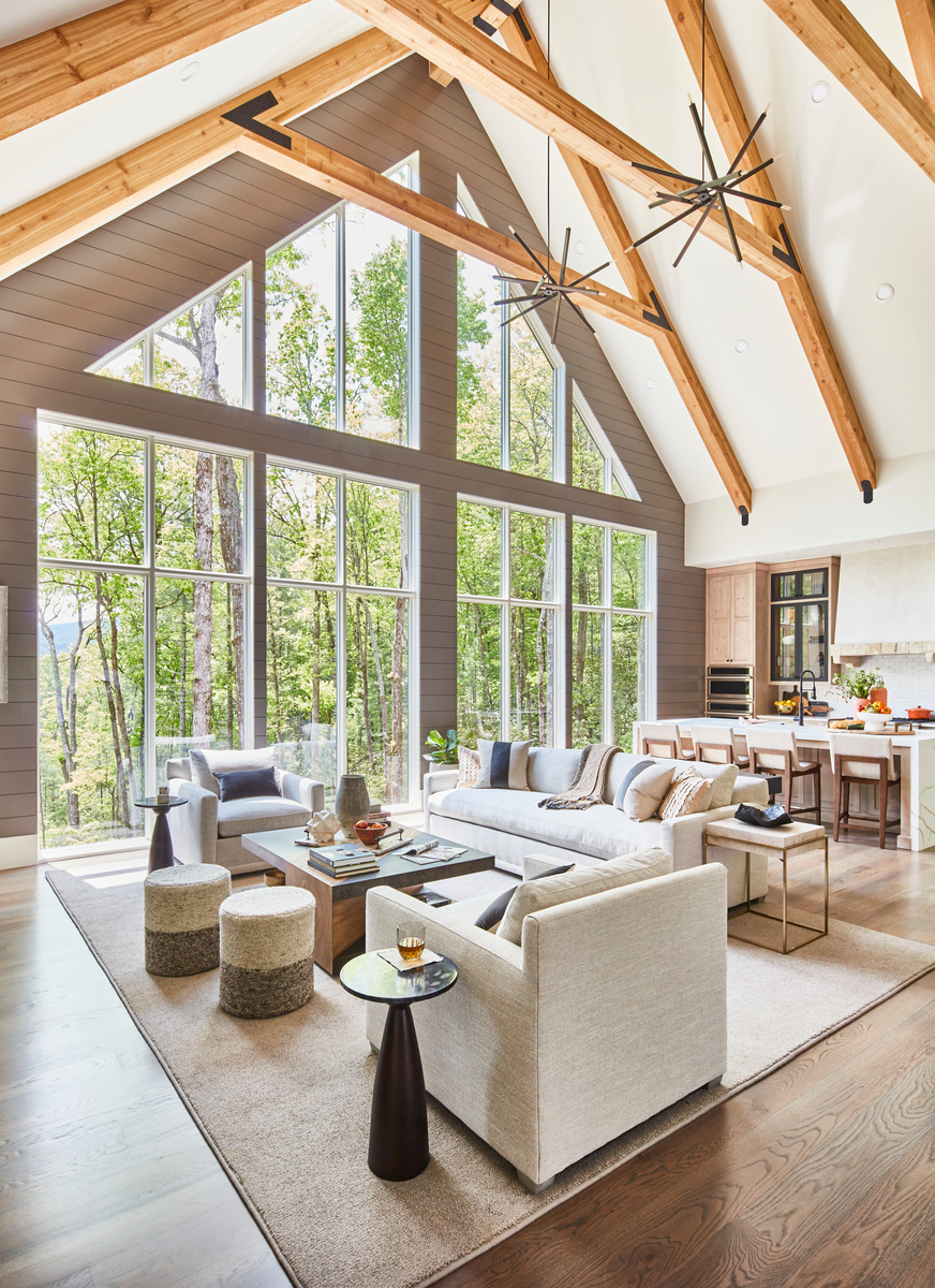 From precision installation to flawless finishes, our team takes pride in every detail — because your home deserves the best.

Pella quality. Wisconsin craftsmanship. Built to make every day (and every view) better.