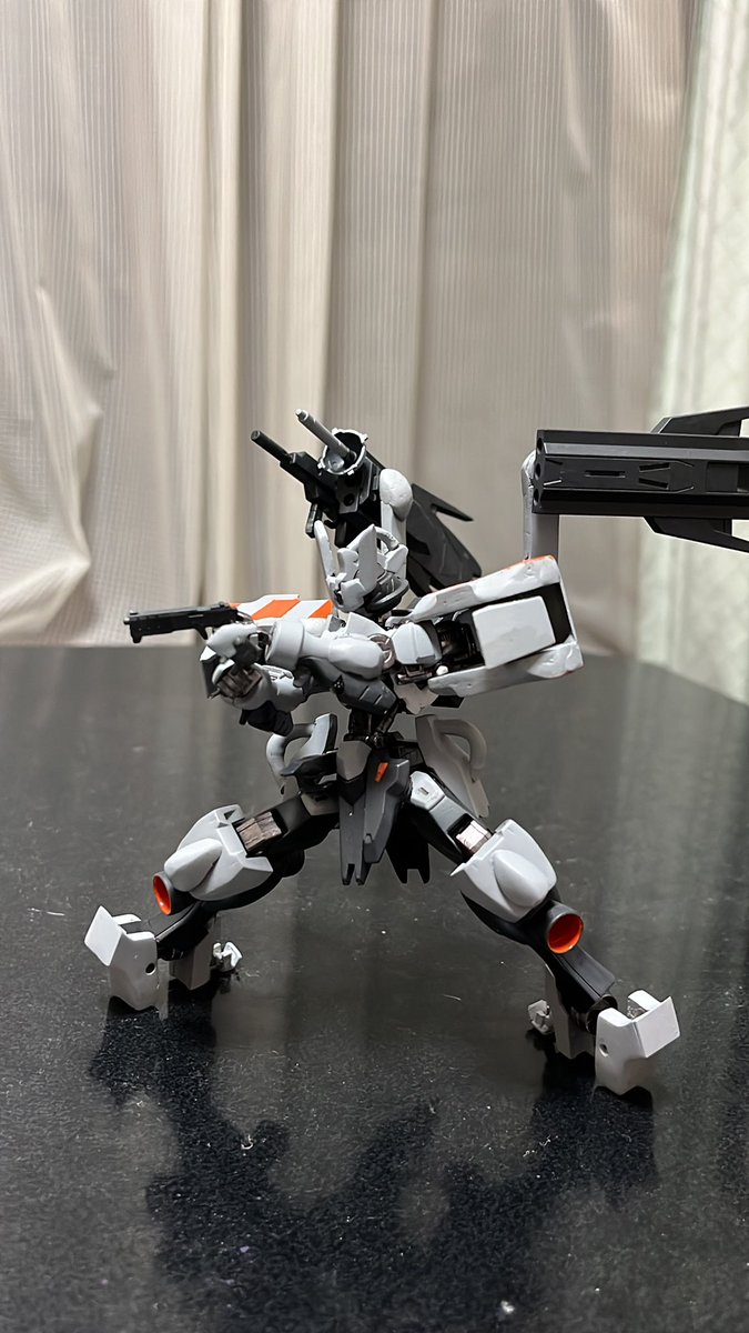 ALUTO06851072's tweet photo. #ガンプラ　#鉄血のオルフェンズ
#ガンダムヴィダール
エックスケー完成しました！ https://t.co/xAcngmlah1