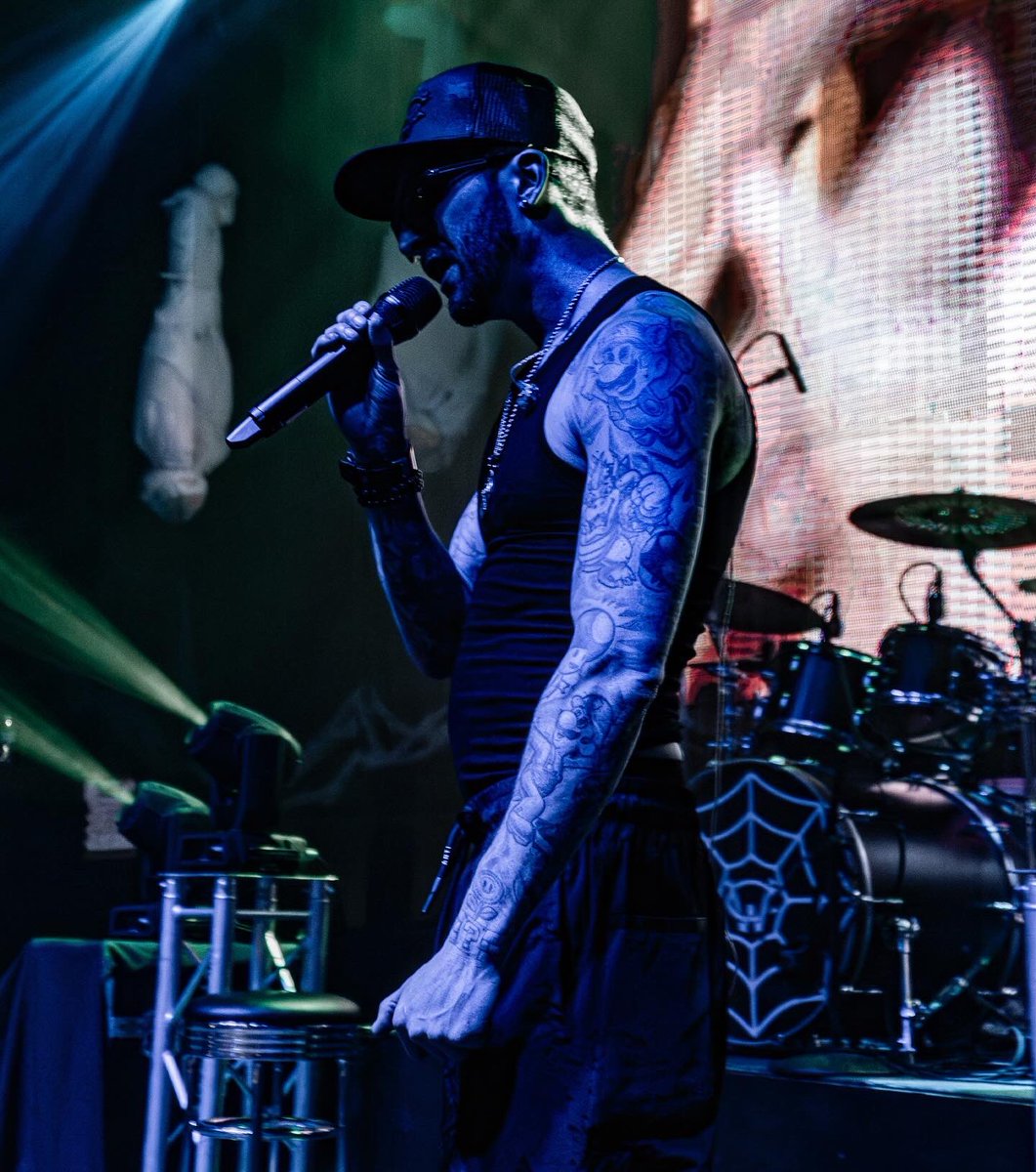 Chris Webby tweet media
