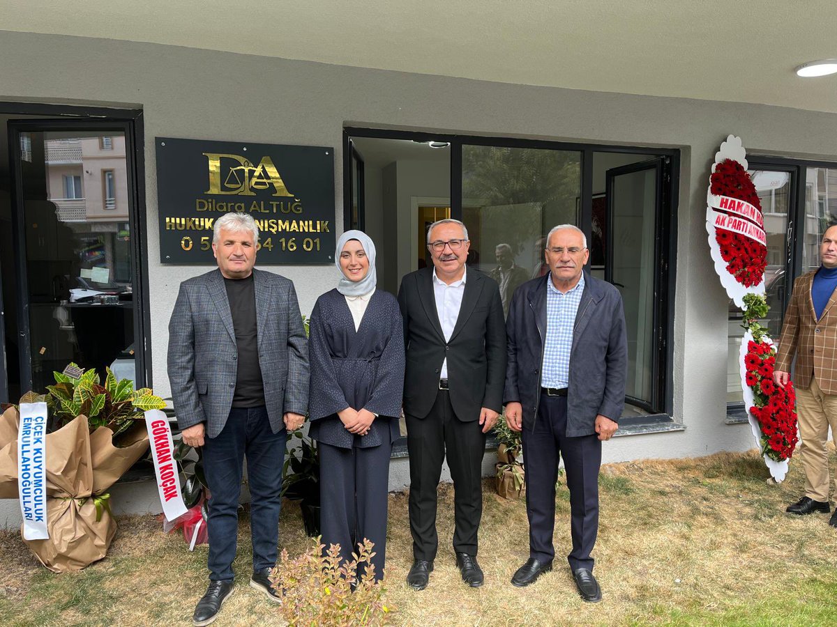 İlçe Başkanımız Sayın Levent SARIKAYA,Yönetim Kurulu Üyelerimiz   Gölbaşı Kaymakamı Sayın Erol RÜSTEMOĞLU,Gölbaşı Ak Parti İlçe Başkanı Sayın Selim AKCEYLAN Seçim İşleri Başkanımız Avukat Sayın Dilara ALTUĞ’un Hukuk Bürosu Açılışına Katılım Sağladılar.