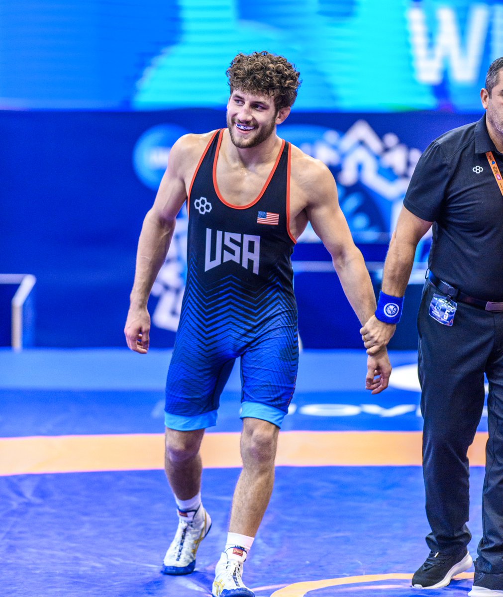 Tony Rotundo (@tony_rotundo) on Twitter photo WOW!! What a finish in the semis by Mitchell Mesenbrink at U23s!!
<a href="/USAWrestling/">USA Wrestling</a> <a href="/FloWrestling/">FloWrestling</a> WOW!! What a finish in the semis by Mitchell Mesenbrink at U23s!!
<a href="/USAWrestling/">USA Wrestling</a> <a href="/FloWrestling/">FloWrestling</a>