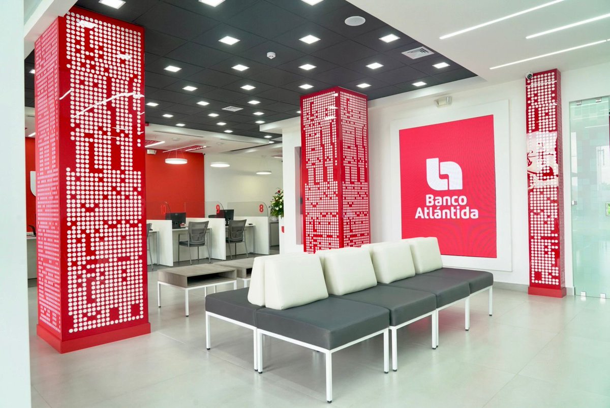 ¡San Pedro Sula, estamos más cerca de ti!📢

📍Así inauguramos nuestra nueva agencia en Masdeval Plaza, Bulevar Mackey en San Pedro Sula, Cortés. 

Estamos listos para brindarte atención personalizada y todos nuestros servicios financieros.

#BancoAtlántida #ImaginaCreeTriunfa