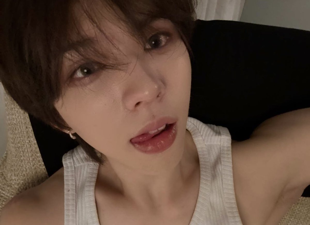 bunnibrian's tweet photo. ᐢ. ₓ .ᐢ I get lost inside your eyes ♡ྀི

🤍

@_AMPERSANDONE_ #앰퍼샌드원 #AMPERSANDONE #ANDRSD #ANDEARSELCADAY #ANDEAR #앤디어 #BRIAN #브브 #브라이언 https://t.co/wVJ32Pazfz