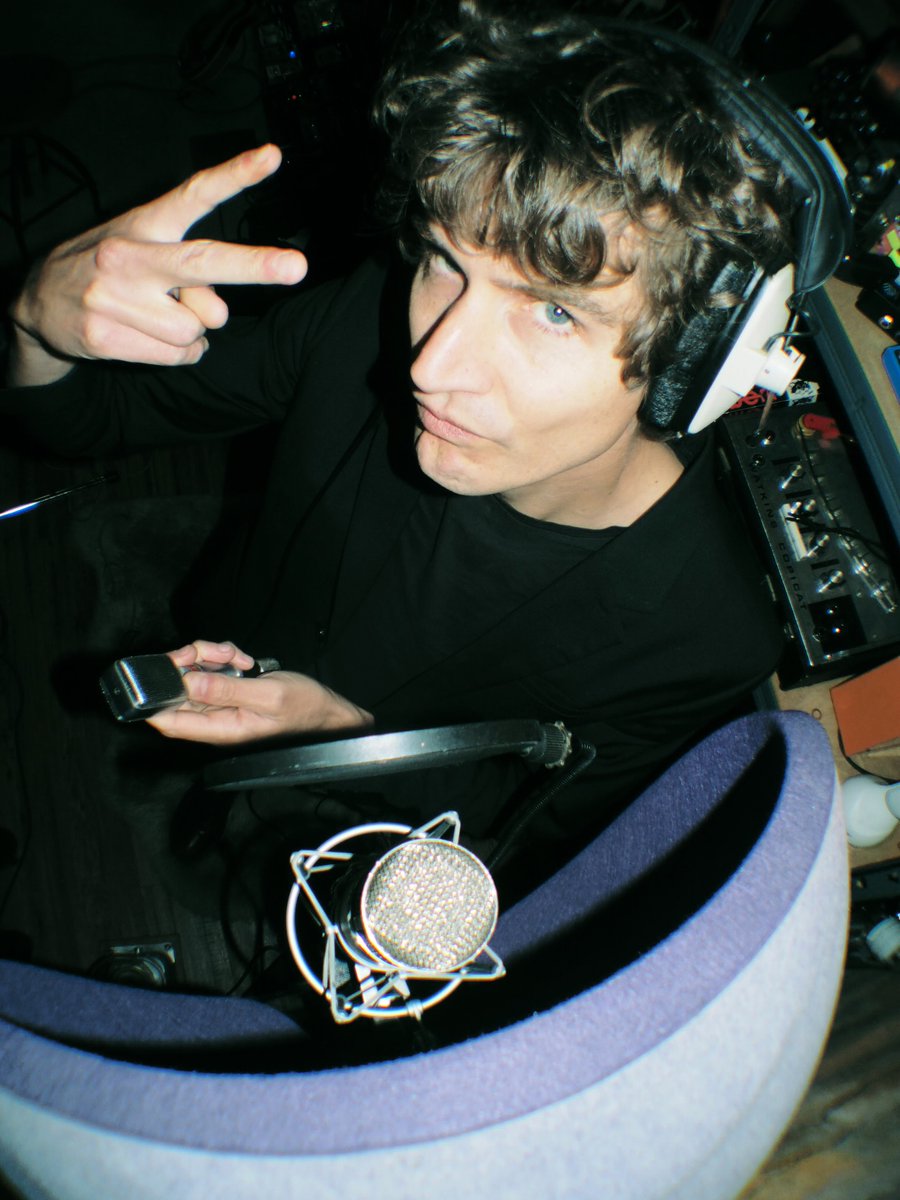 TemplesOfficial's tweet image. NEW🫀MUSIC

Stay up to date ⬇️
templestheband.com/connect