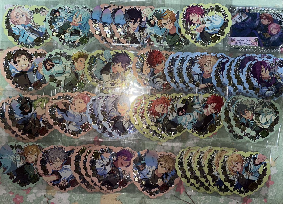 kouchanyaaan's tweet image. 【交換/譲渡】あんスタ プチプリ

譲》英智 渉 北斗 真 真緒 〇鉄虎 翠 忍 ★一彩 ☆藍良 マヨイ ★日和 ☆宗 ☆みか 〇ゆうた ★燐音 ☆ニキ ★薫 ☆晃牙  〇アドニス 〇友也 なずな 創 敬人 紅郎 ☆司 ★レオ ★泉 嵐 夏目 〇つむぎ 〇宙 エス カンナ ユメ

求め⬇️続きます