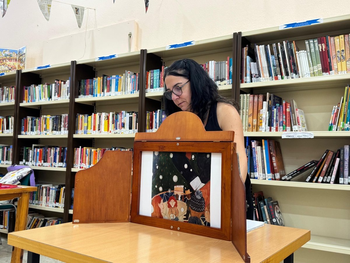 𝗔𝗹𝗷𝗮𝗿𝗮𝗾𝘂𝗲 𝘀𝗲 𝘀𝘂𝗺𝗮 𝗮 𝗹𝗮 𝗰𝗲𝗹𝗲𝗯𝗿𝗮𝗰𝗶𝗼́𝗻 𝗱𝗲𝗹 𝗗𝗶́𝗮 𝗠𝘂𝗻𝗱𝗶𝗮𝗹 𝗱𝗲 𝗹𝗮𝘀 𝗕𝗶𝗯𝗹𝗶𝗼𝘁𝗲𝗰𝗮𝘀 𝗰𝗼𝗻 𝗰𝘂𝗲𝗻𝘁𝗮𝗰𝘂𝗲𝗻𝘁𝗼𝘀 𝘆 𝘁𝗲𝗮𝘁𝗿𝗼𝘀 𝗱𝗲 𝗽𝗮𝗽𝗲𝗹

Más ℹ️nformación short.do/tx_jSS

#AljaraqueCercaDeTi💙