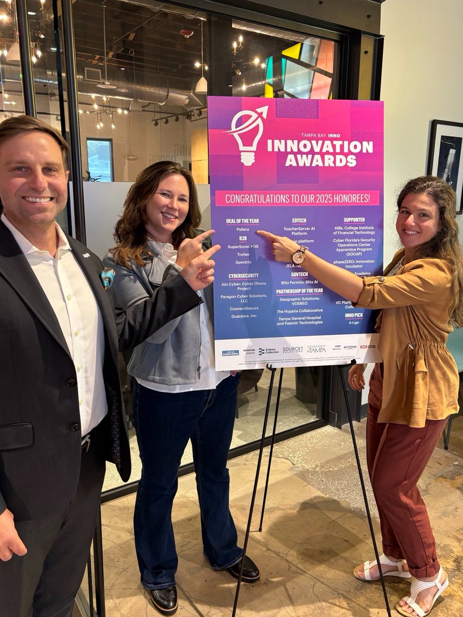 psilera's tweet image. Thank you #TBBJ and #EmbarcCollective for the #InnoAwards2025 photoshoot! It was great to begin celebrating Psilera&apos;s Deal of the Year award .

Looking forward to celebrating all of this year&apos;s winners in a few weeks!

#MindfulMedicine #Innovation #TampaBay #PharmaNews