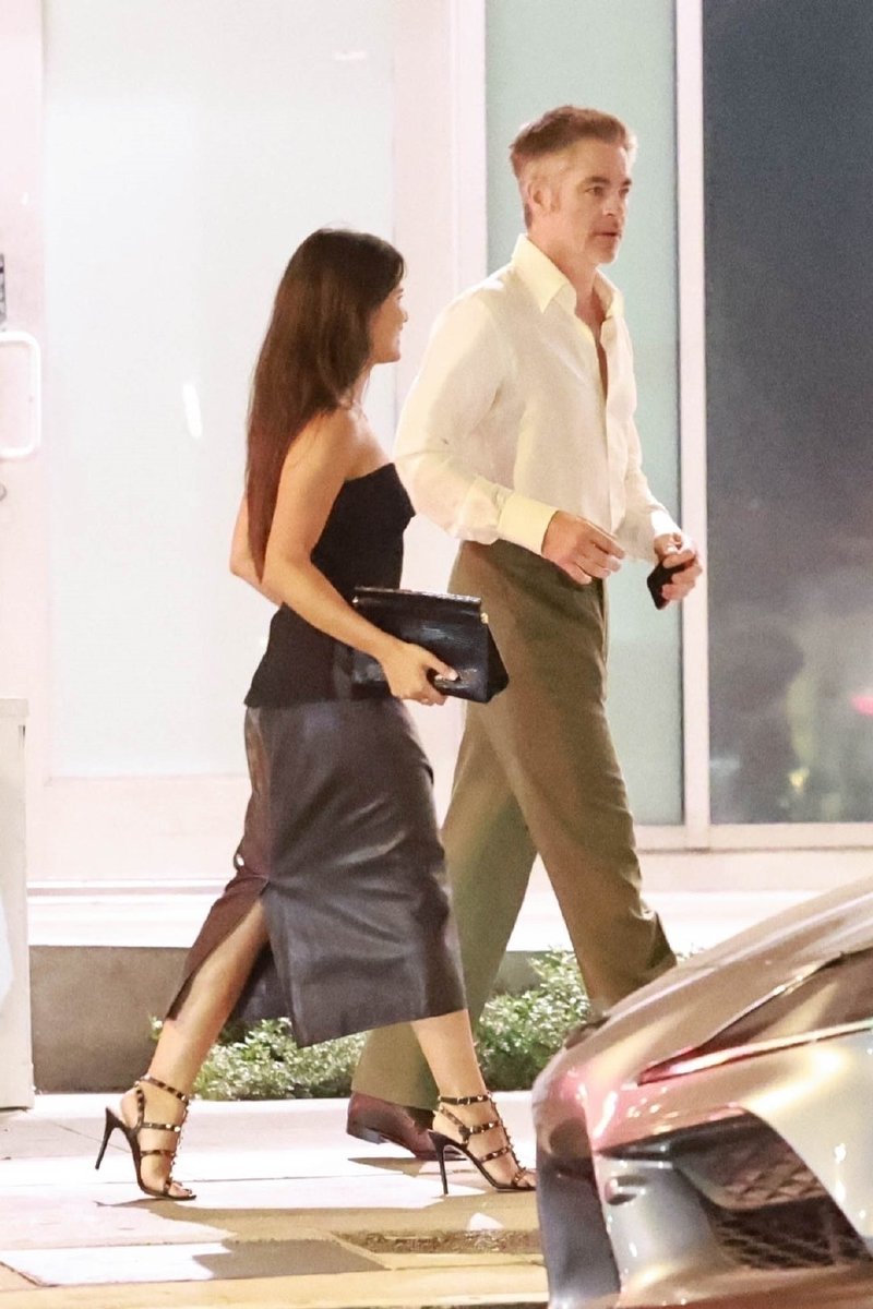 Chris Pine ไทย tweet media