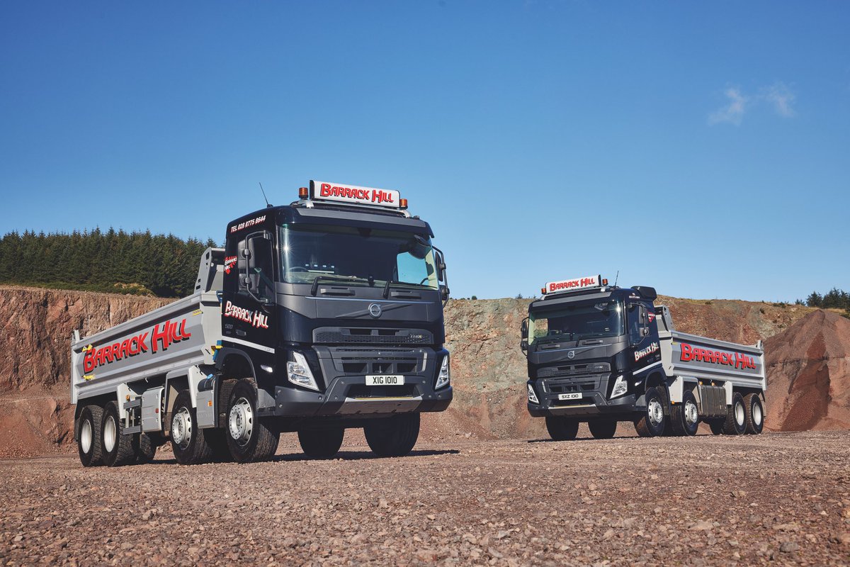 TrucknDriver's tweet image. 🚛 Northern Ireland’s Barrack Hill has added six new Volvo FMX 500s to its fleet, hauling stone &amp;amp; aggregate in serious style! 💪
Catch the full story in our bumper Volvo special, out now in Truck &amp;amp; Driver.
#VolvoTrucks #FMX #TruckAndDriver