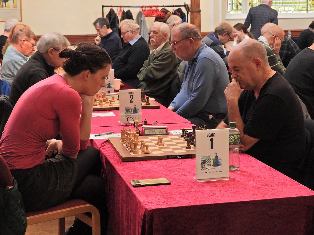 Photos from last year's 48th BWCI Guernsey International Chess Festival are now available to view at guernseychessfestival.org.gg/48th-bwci-guer…

#Chess #guernseychess #guernseychessfestival #Guernsey