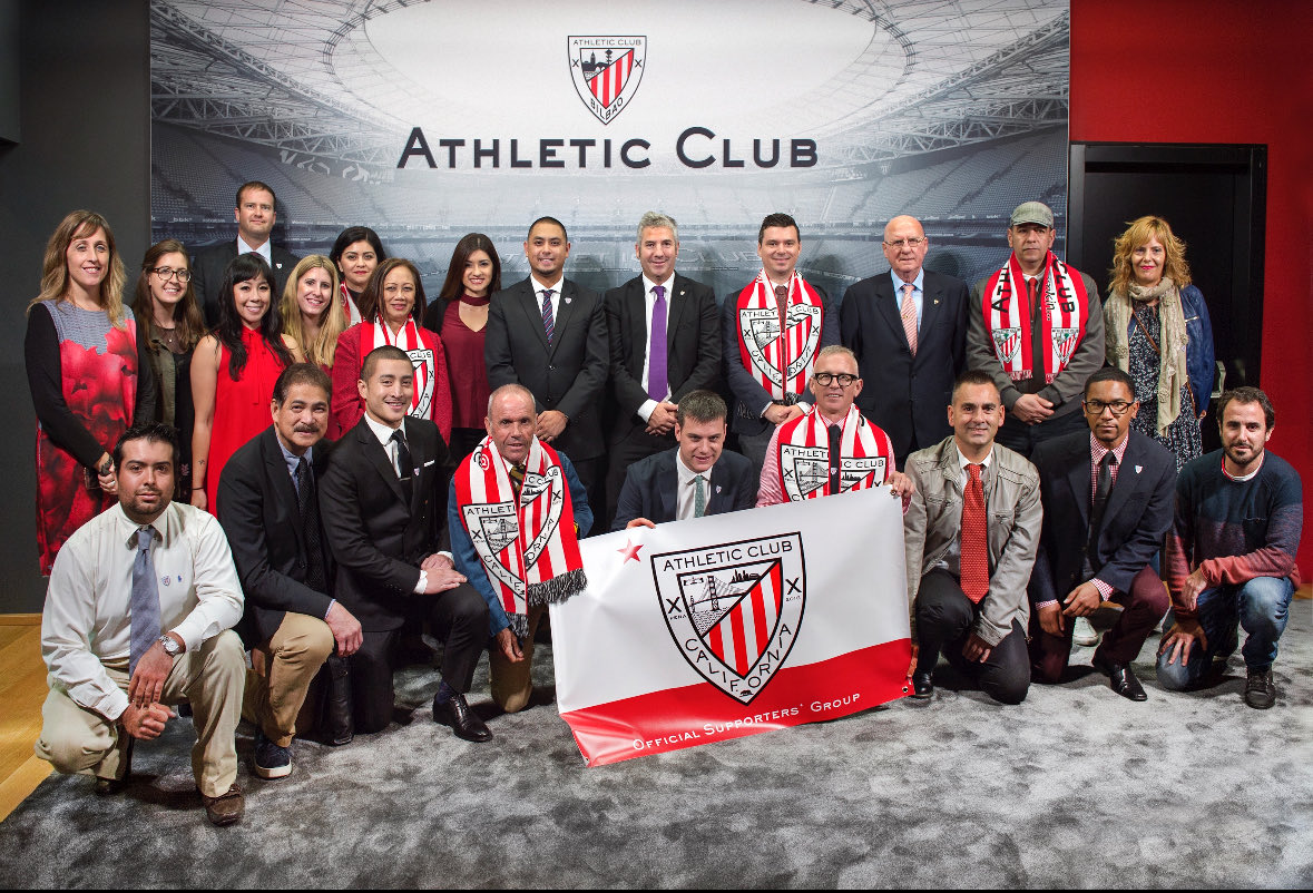 Goian bego, Jose Mari! Here he is showing his support at our 2017 Inauguration celebration as an official <a href="/AthleticClub/">Athletic Club</a> Peña in the San Mames Palco. #RIP #DEP, txapeldun.