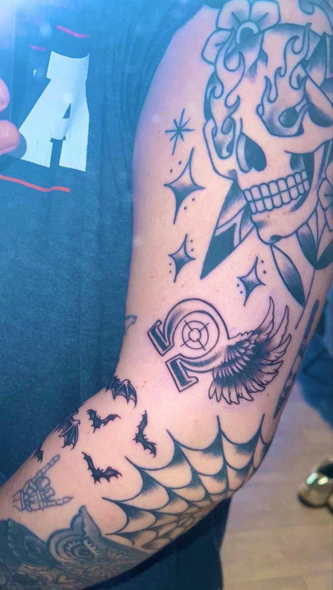 emmalouisebarr's tweet image. 3rd wrestling tattoo - for my all time favourite &amp;amp; the best wrestler in the world 😎🤟🏼 @KennyOmegamanX #KennyOmega