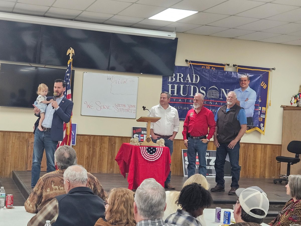 brad_hudson_'s tweet image. Thank to the almost 100 people who attended our fundraiser last night in Branson! 

I appreciate @RepSeitz156 for helping promote the event &amp;amp; I’m thankful to Rep. Whaley for participating in an impromptu legislative Q&amp;amp;A with us. 

It’s an honor to serve as your Senator! #moleg