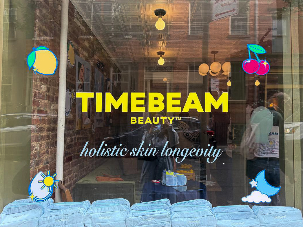 Printleaf's tweet image. 🏙️ Pop-up event coming up?
Make your windows wow with custom decals + installation in NYC!
📩 Get a quote: sales@printleaf.com

#popupstore #windowdecals #nycprinting #branding