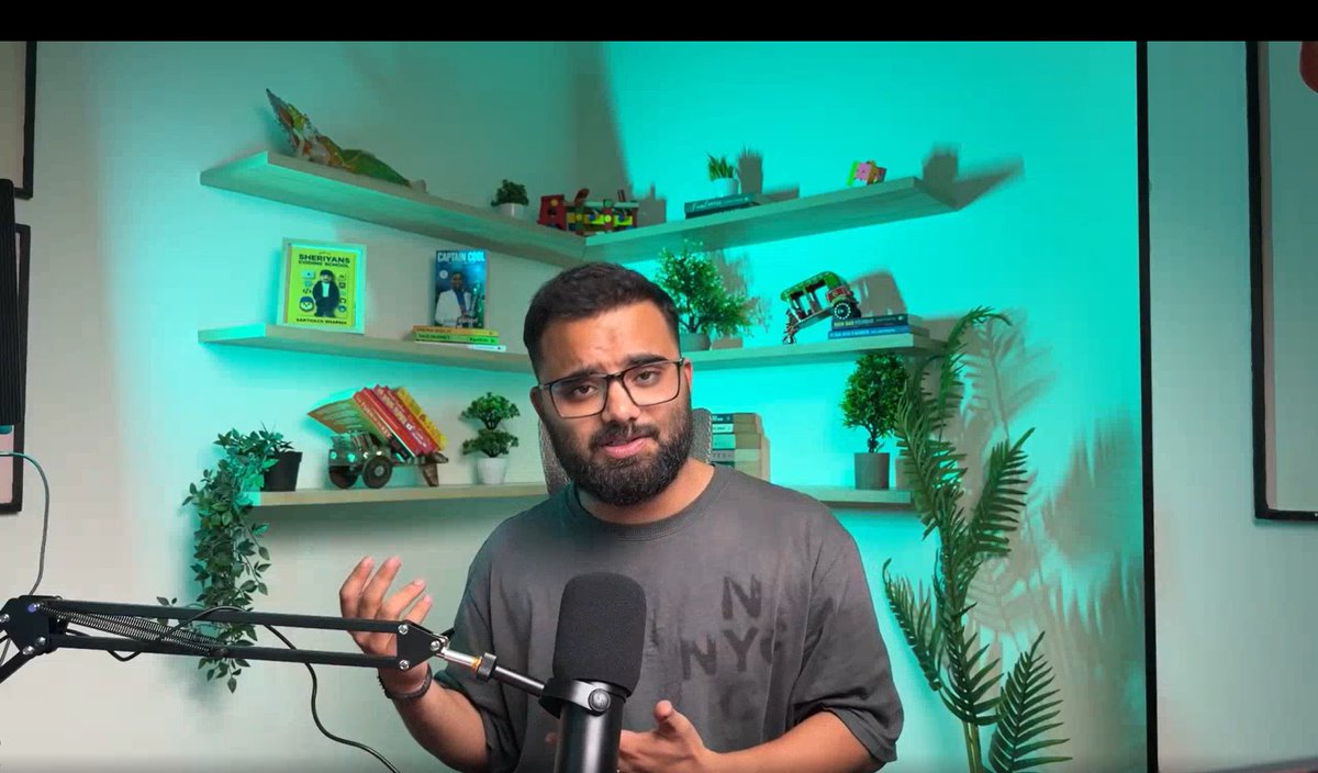 chinu_codes's tweet image. 🚀 Day 30 at @SheryiansCoding @harshbhaiyaa 
• Introduction to JavaScript🎯
• Learned its importance &amp;amp; how to link it with HTML🧩
• Explored basics like const, alert(), and prompt()💡
• and a quick overview on JS⚡
#100DaysOfCode #Sheryians #CodingJourney #JavaScript #WebDev