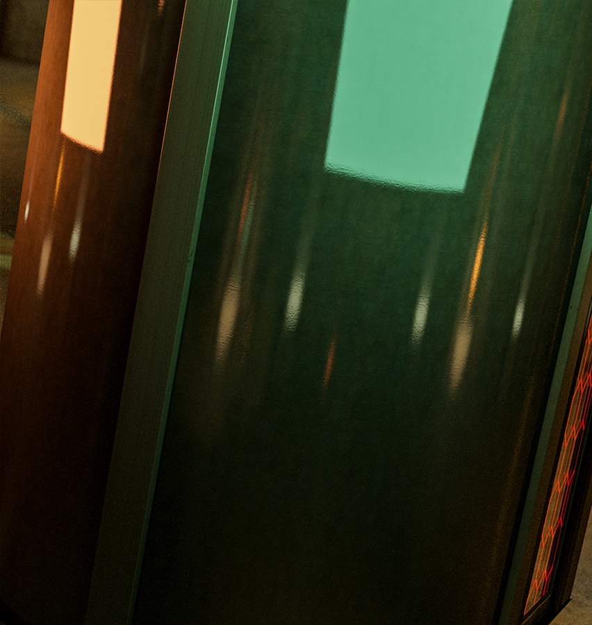 8thSD's tweet image. Kinktober day 24, Carbonite. Leon stumbles onto an Umbrella research facility and attempts to stop another wave of BOW. But the head of security is one step ahead and before he knows it, Leon's become trapped in carbonite, ready to line their walls.