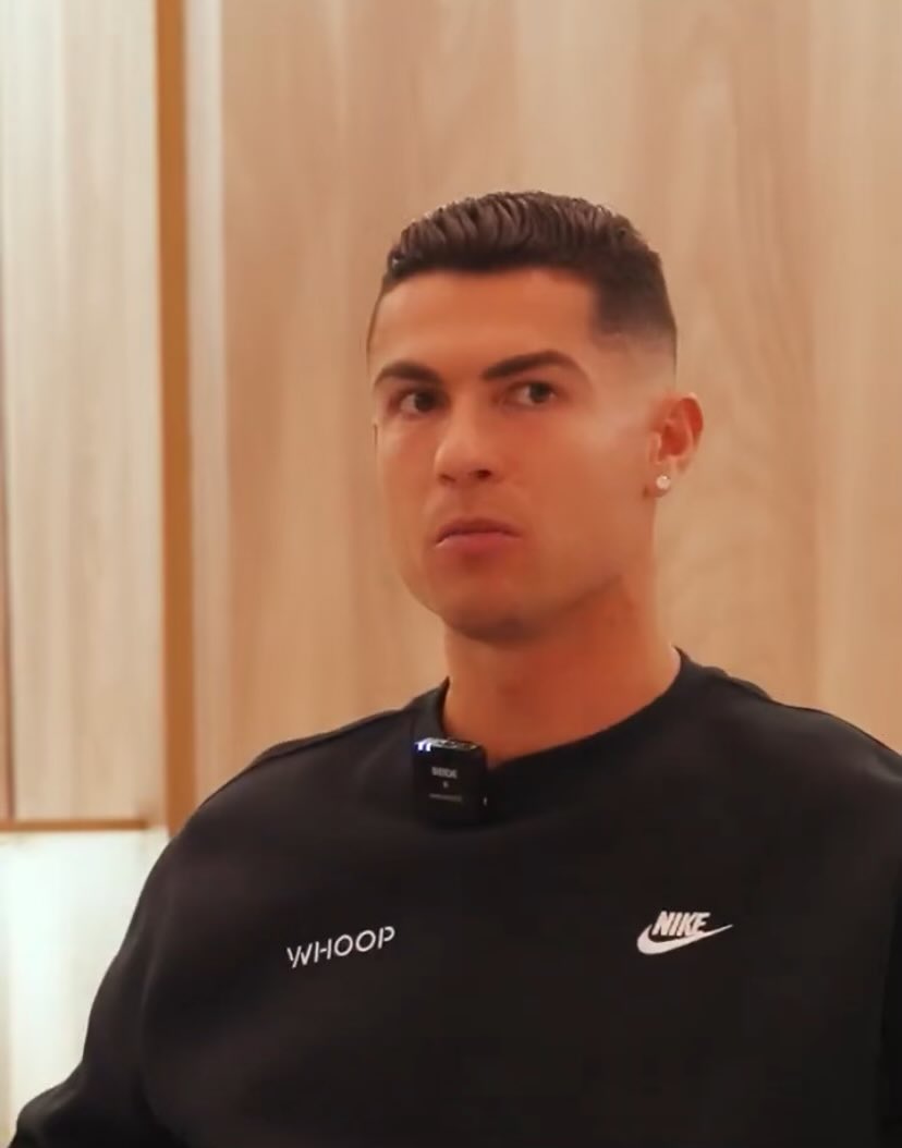 FtblJoe's tweet image. Cristiano Ronaldo: 

“The best striker in the Premier League? Woltemade. He is single-handedly winning matches for Newcastle, I would say Haaland if he wasn’t getting much more help from his team than Woltemade” 🇩🇪