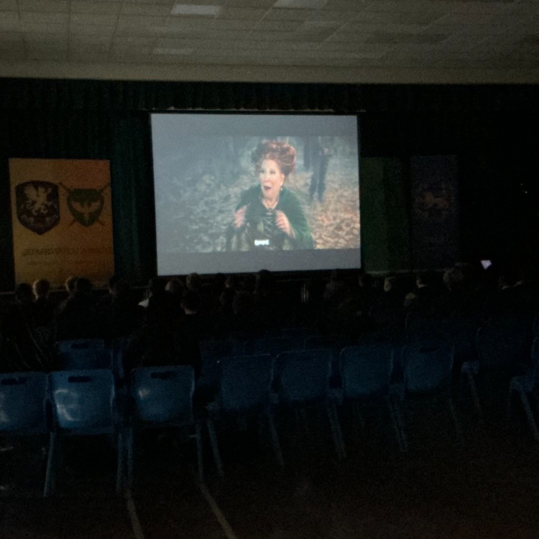A Halloween treat today for our Trust Status students for always meeting the 3 Rs (Respectful, Responsible and Ready) - a spooktacular afternoon! 👻🧛🕸️🎃