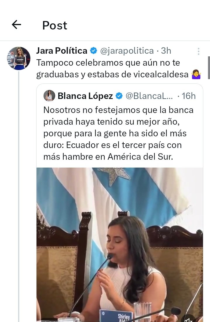 Danielsalcan_'s tweet photo. No hay día que Jara no quede en ridículo en esta red social. Pobres papás. https://t.co/a7rPr39qrk