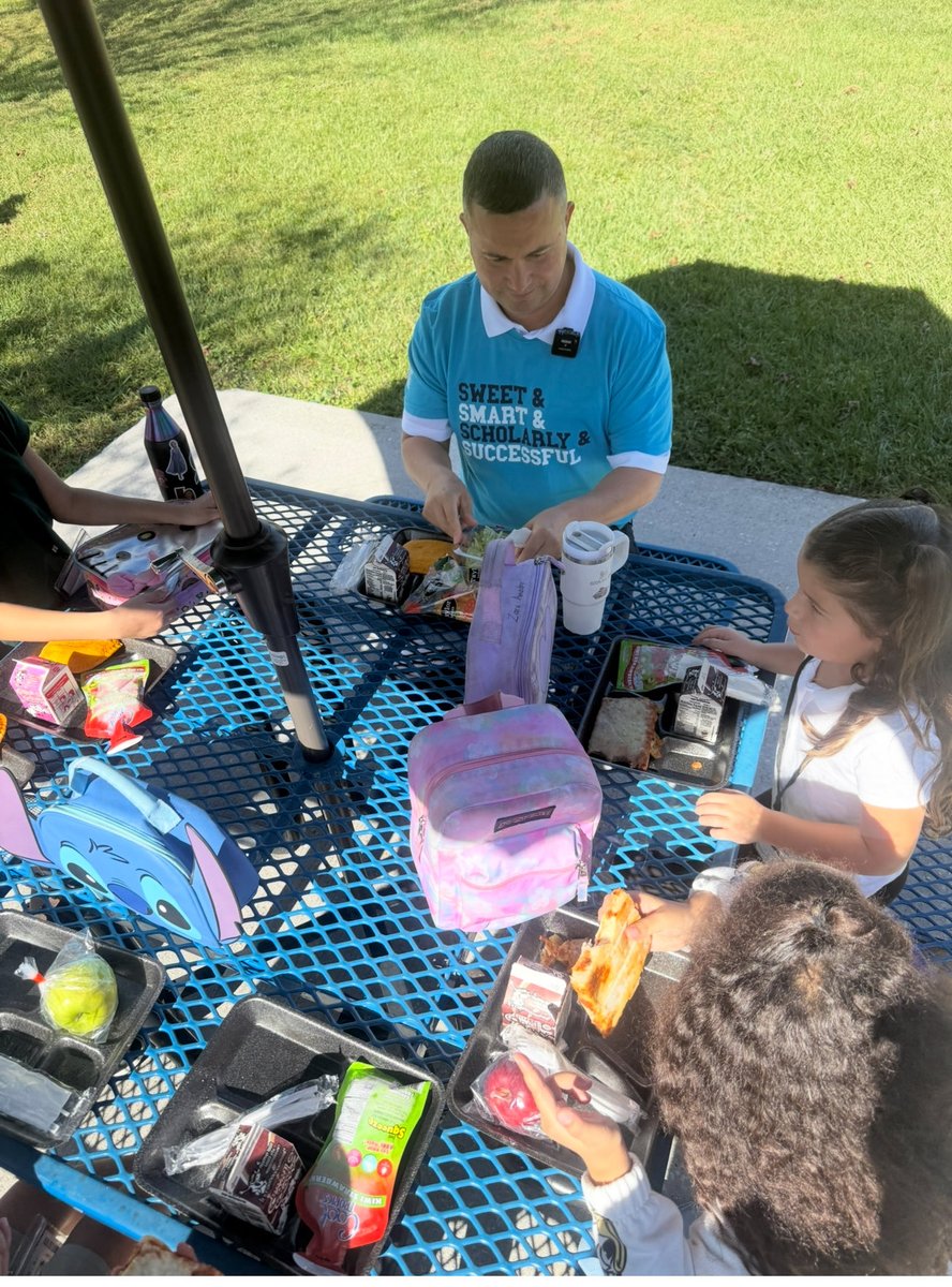 Seth Daub tweet media