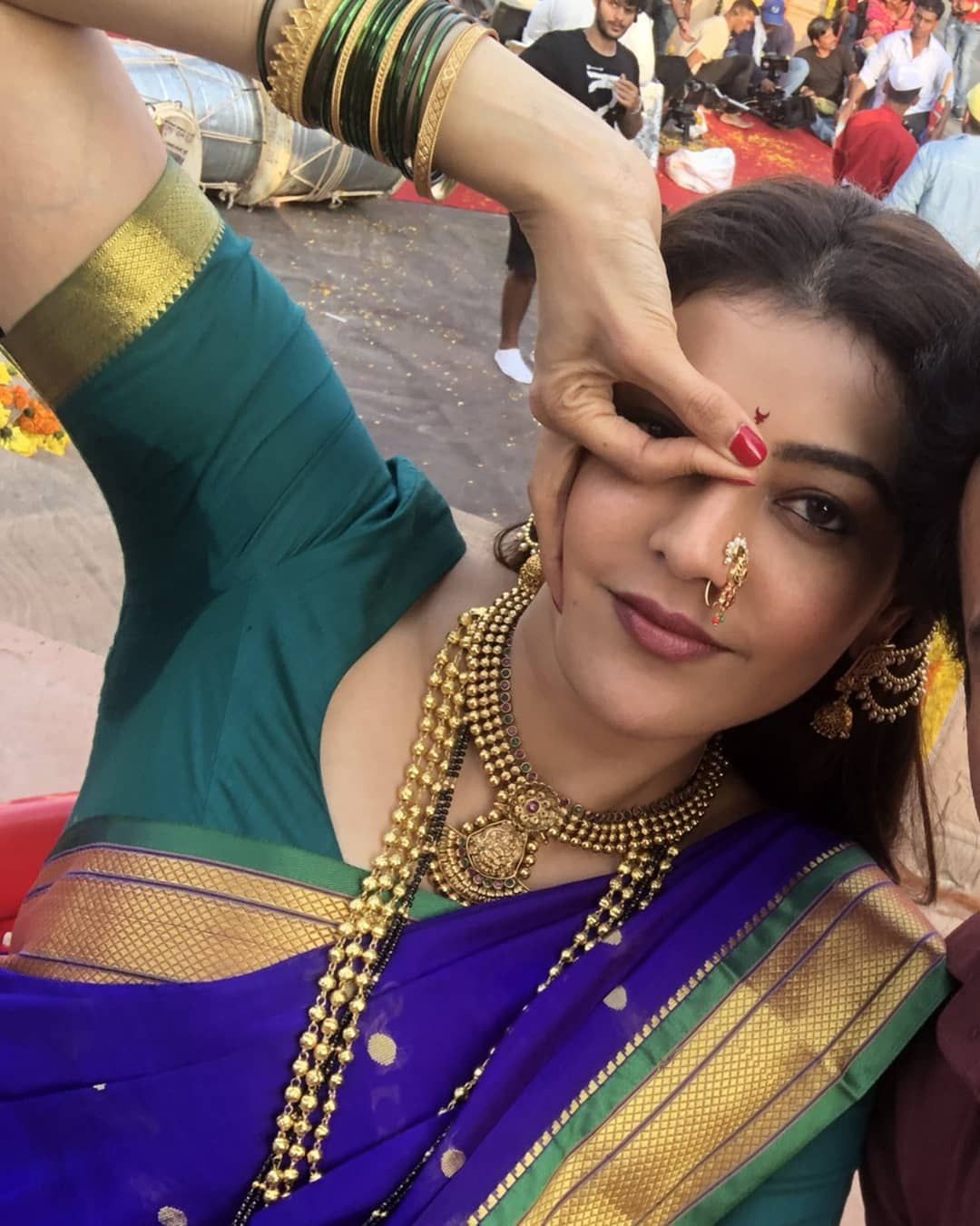 Hot Girl Kajal Agarwal In Blue | iiQ8 Beautiful Actress KajalAggerwal A Complete Biography, Facts, Profile & FAQ